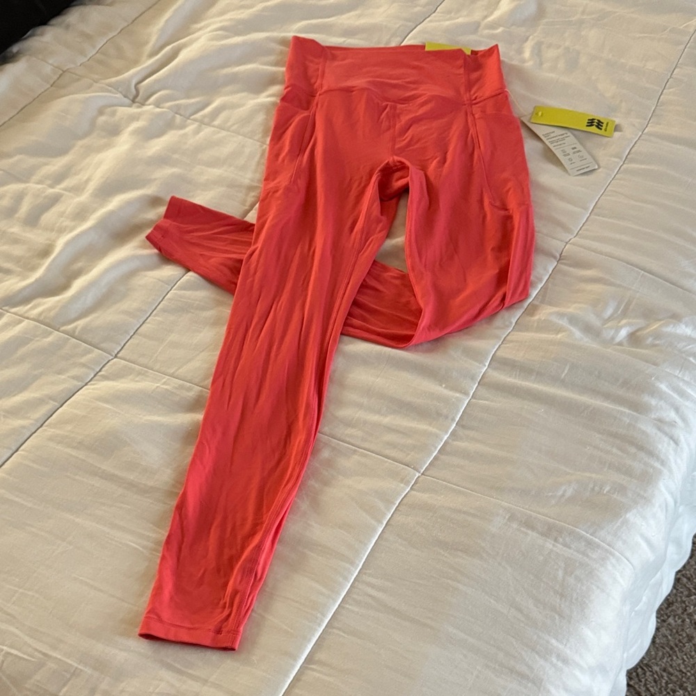All in Motion Coral Every Day Soft Pocketed Leggings Ultra High Rise Size Small